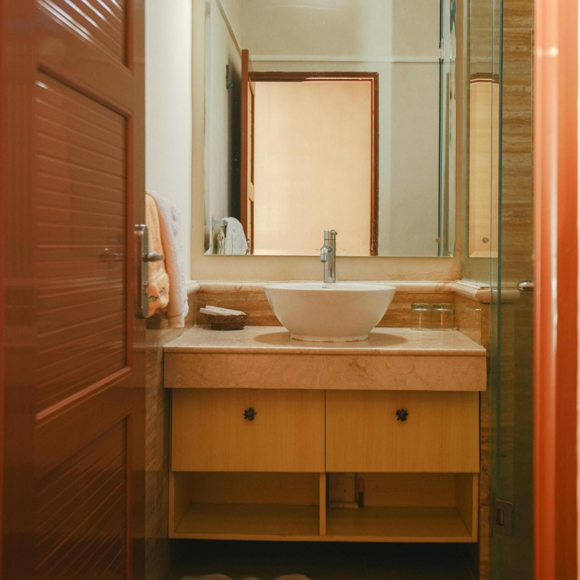 Omahkura 1 Apartment ยอกยาการ์ตา ภายนอก รูปภาพ