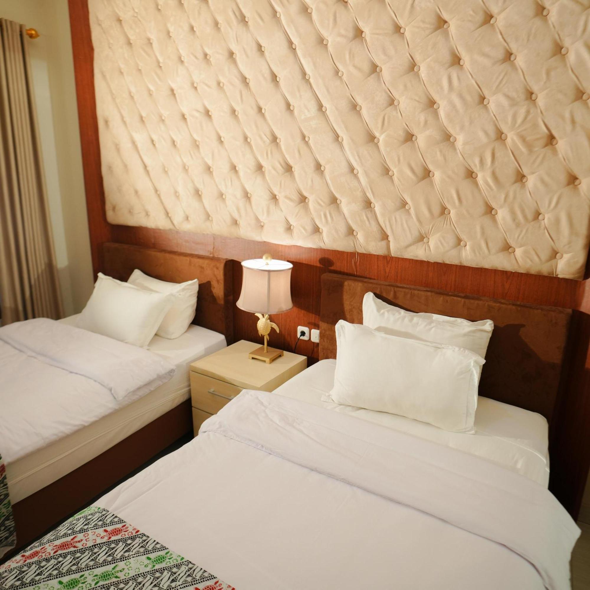 Omahkura 1 Apartment ยอกยาการ์ตา ภายนอก รูปภาพ