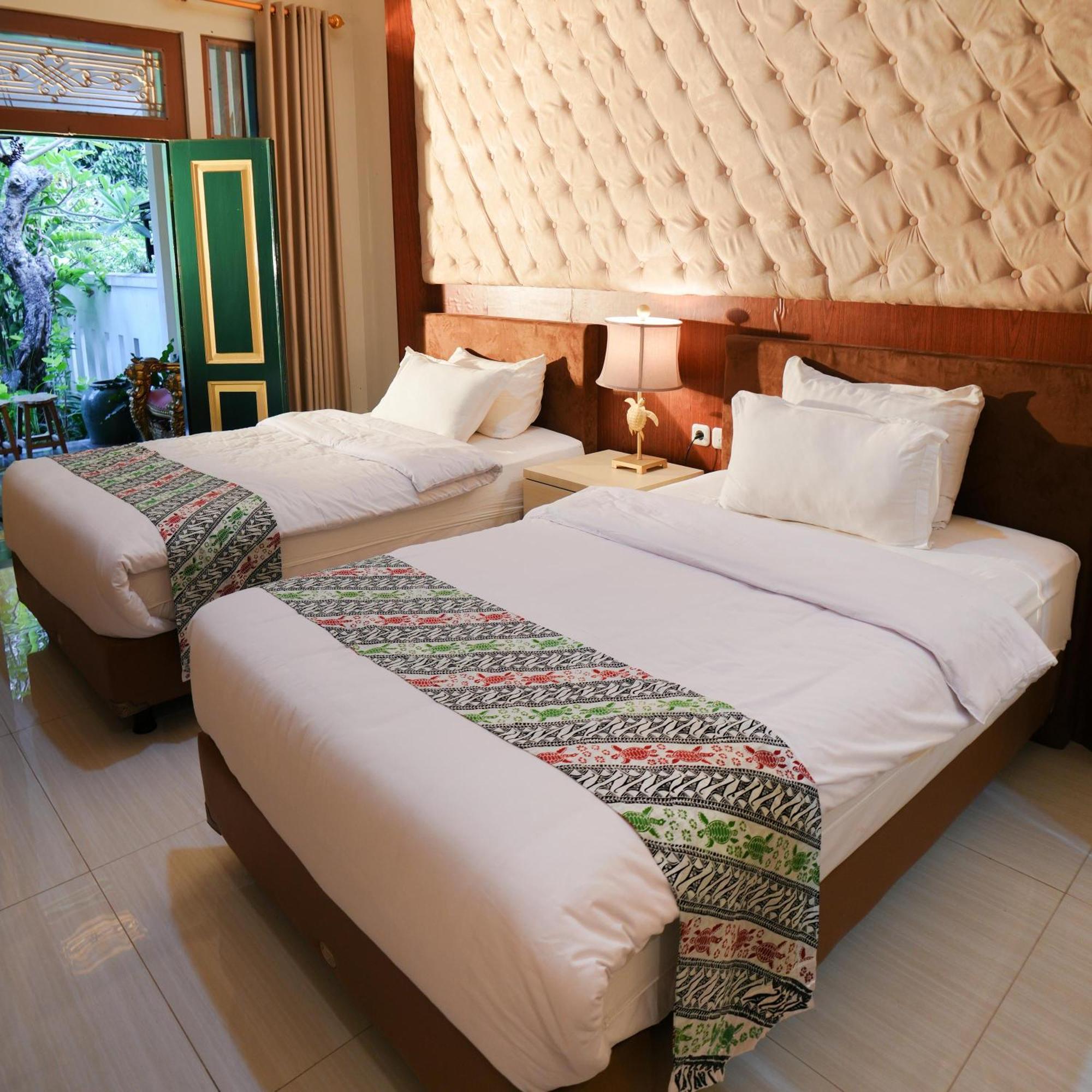 Omahkura 1 Apartment ยอกยาการ์ตา ภายนอก รูปภาพ