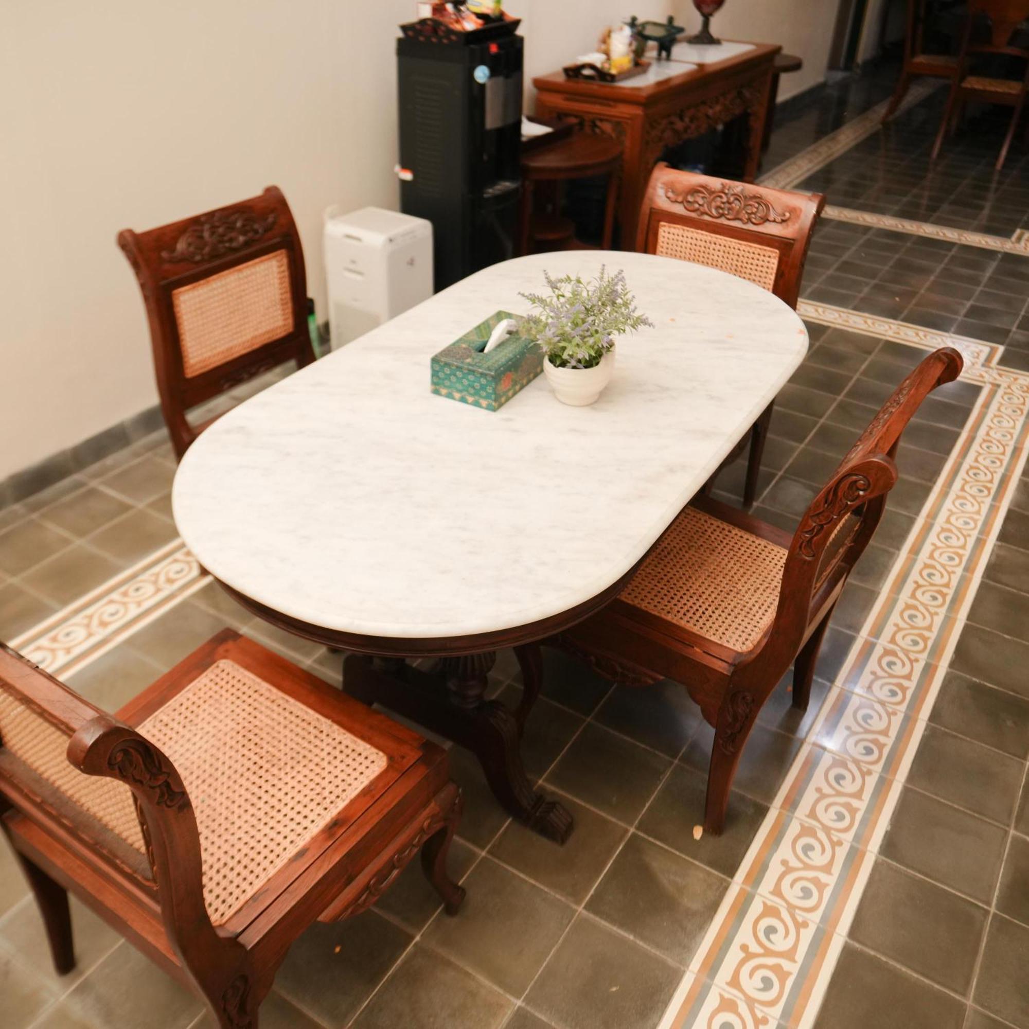 Omahkura 1 Apartment ยอกยาการ์ตา ภายนอก รูปภาพ